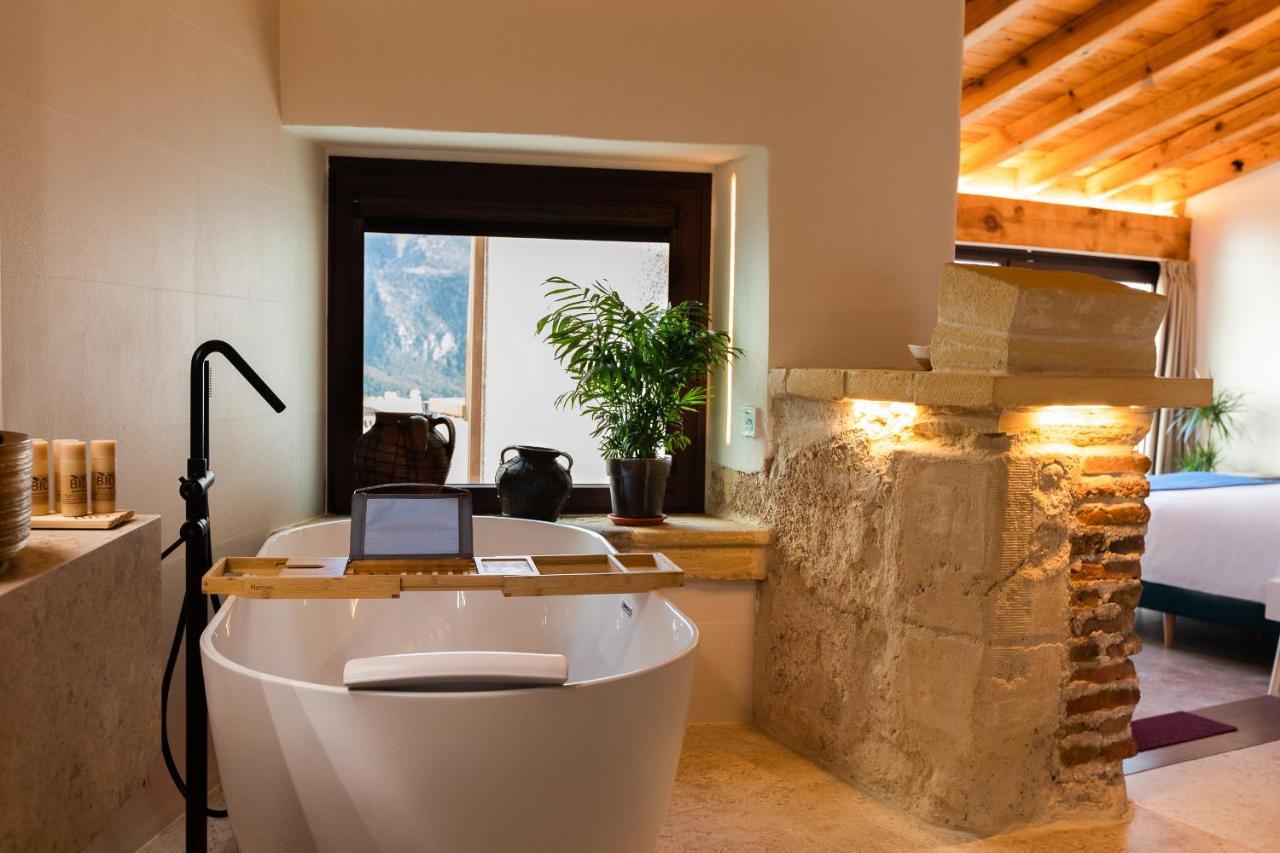 Hotel Poeta Jorge Manrique Segura de la Sierra Εξωτερικό φωτογραφία