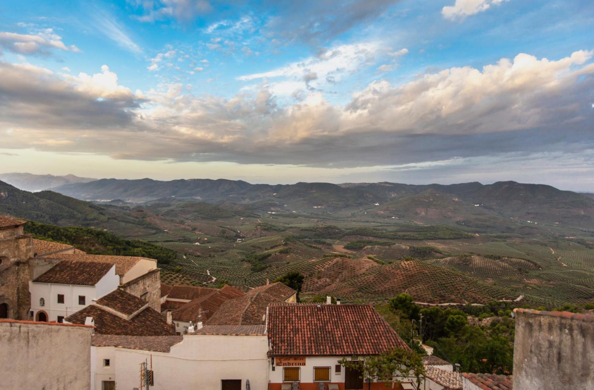 Hotel Poeta Jorge Manrique Segura de la Sierra Εξωτερικό φωτογραφία